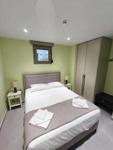 Minimal Apartments Parga