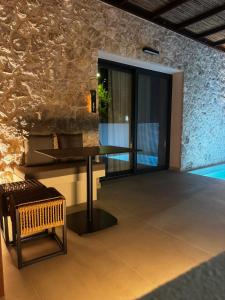 Seabird Suites