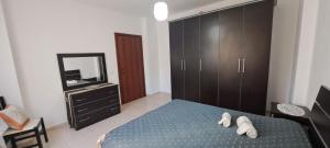 Apartment close the sea