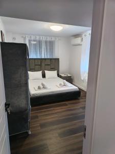 Apartamente 9 Teo