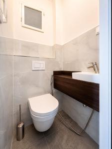 Old town Maiselova apartment