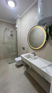 EA Palm Apartments