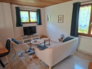 Duplex dans maison normande avec accès au jardin