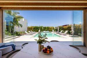 ESSENCE DESIGN VILLA with POOL
