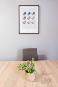 Coffee & Cream Nest