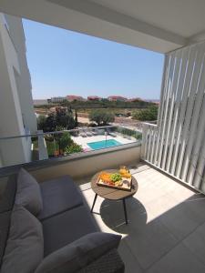 VILLA CALA, Hotel Rooms&Apartments