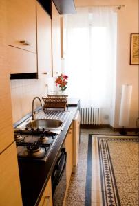Charming Flat with Duomo View