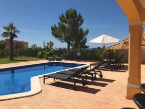 Modern luxury villa 500m to the beach