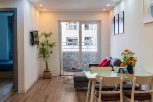 Dung Muong Thanh Seaview Apartment