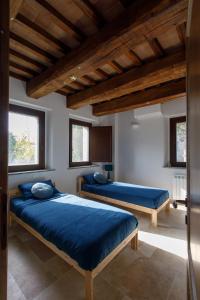 Peaceful Umbria views & heated infinity pool