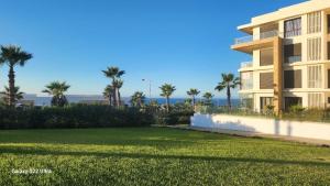 Plage des nation Prestigia 2 bedroom 100 mètre to the beach with huge pool