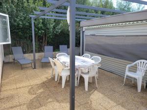 Mobil-home climatisé 6 à 8 personnes
