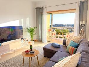 OceanView Paradise with Pool & Tennis Court by BeCherish