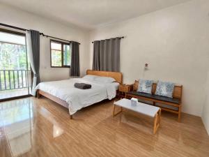 First light beach bungalow