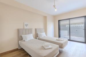 #393 Albufeira Oasis 4BR Villa W Shared Pool