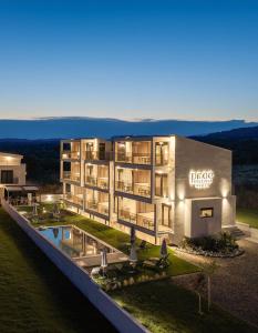 Pnoe Boutique suites