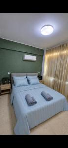 Elegant 2BR Apartment 5 Min Walk to Alimos Beach