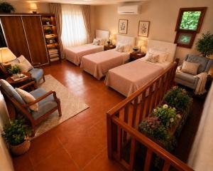 Escape to nature, a private villa with a unique lake view