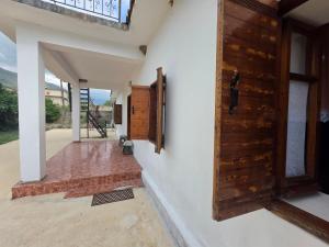 Grandmas Garden House 8 Guests Garden and Grill near Orikum and Dhermi