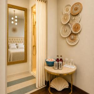UTOPIA "The Art of Bed & Breakfast"