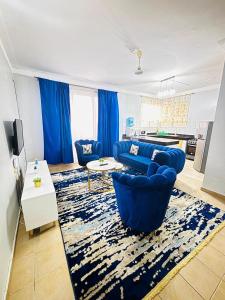 1bedrooms & studios walk to the beach,close tosocial amenities