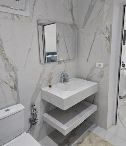 Essias Apartments