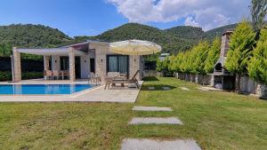 Detached Villa with Private Pool in Göcek İnlice