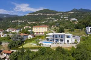 Villa Ziganto with a view of the Kvarner Bay