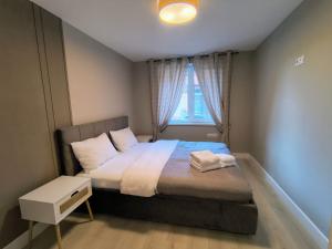 Origo Central - Private Parking & Self Check - In