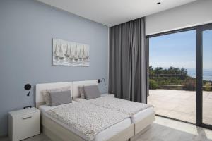 Villa Ziganto with a view of the Kvarner Bay