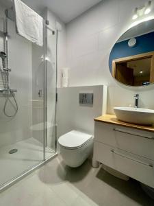 Słoneczny - baseny, sauny, jacuzzi, sala zabaw, do plaży 400m płaskie dojście