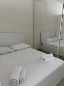 Linate Design Loft 50 mt metro M4 I Duomo 10min - WiFi I free parking