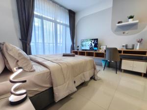 3 min Ciq Customs Studio, 3pax Nearby Immigration