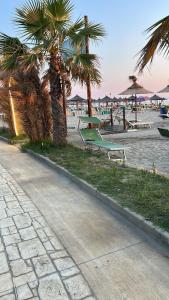Apartment 2 minutes from Golem Beach