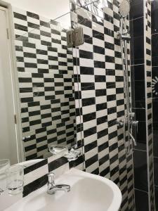 Yireh Deluxe Room 302