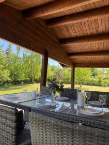 Charming Cabin in Tisvildeleje Beach and Forest