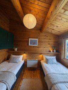 Charming Cabin in Tisvildeleje Beach and Forest