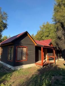 Casa con piscina La Miel