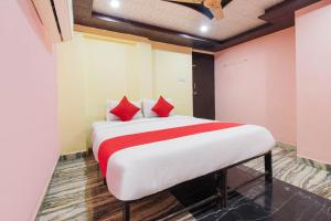 Hotel O Swastik