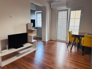 tirana cozy apartment