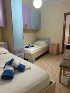 A&A 2 Bedroom Apartment