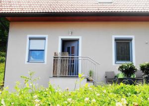 "Ferienwohnungen Karin am Seggauberg" - Panoramalage nahe dem Stadtzentrum Leibnitz