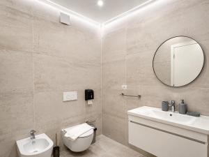 Matisse No33 - Luxury Apartment with Parking