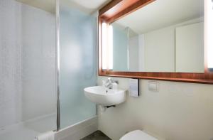 Hotels Campanile Nantes ~ Saint-Herblain : Chambre Double Supérieure