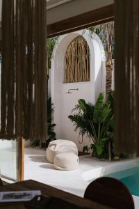 Boso Villa 4 Stylish 2BR With Rooftop in Bingin