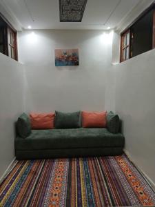شقة قريبة جدا من المطار وقريبة للمآثر التاريخية و المدينة الجديدة كليز