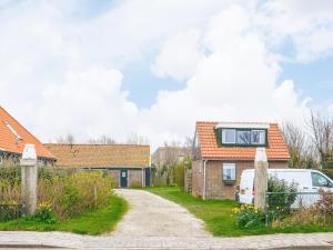 Pet-friendly home in Callanstoog near beach