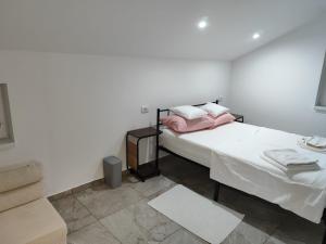 Zorica Guest Rooms