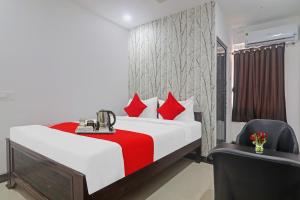 OYO 93463 Alwal Residency