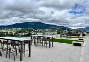 Roma Luxury Interplaza Xela Volcano View